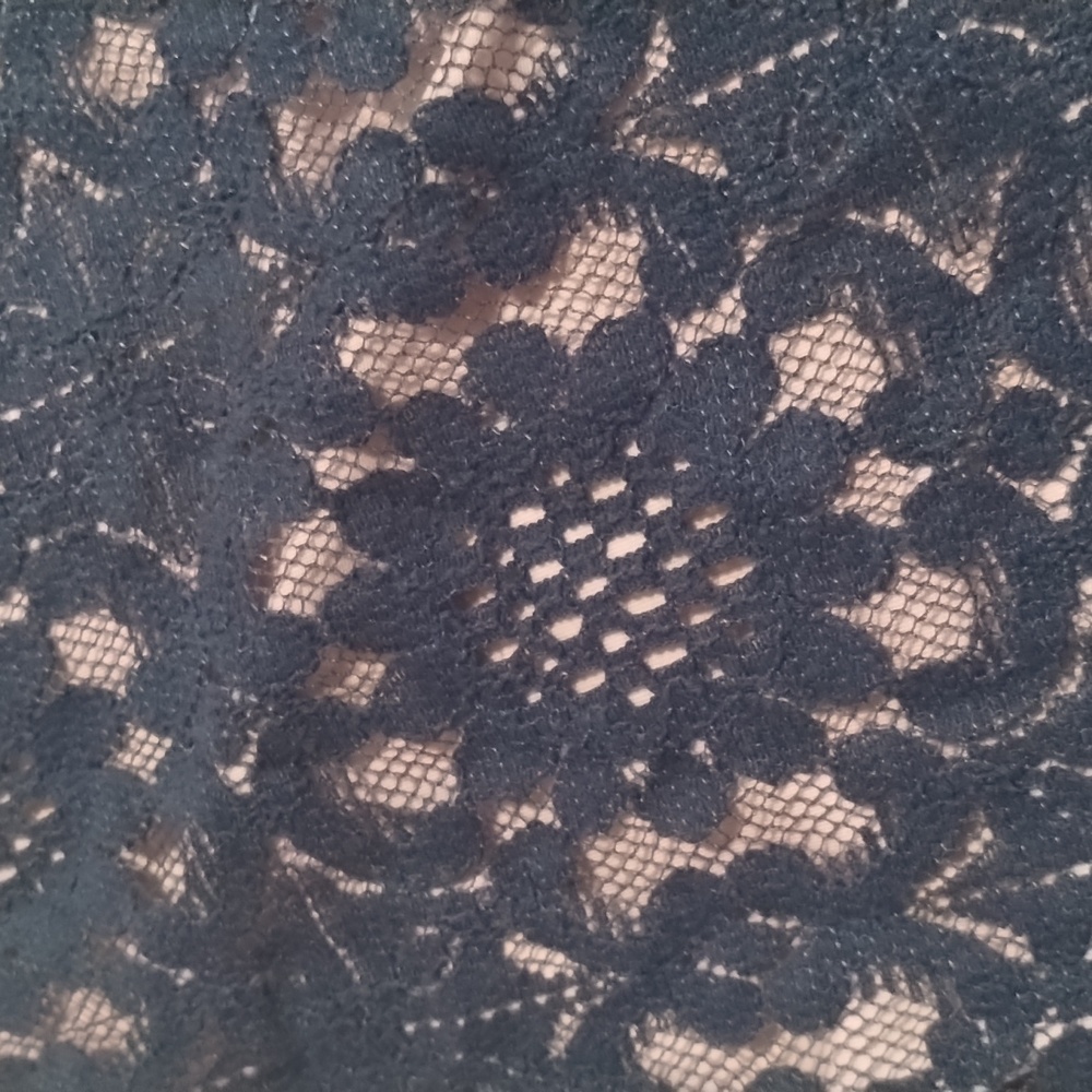 American Rag Cie lace dress - Picture 4 of 6